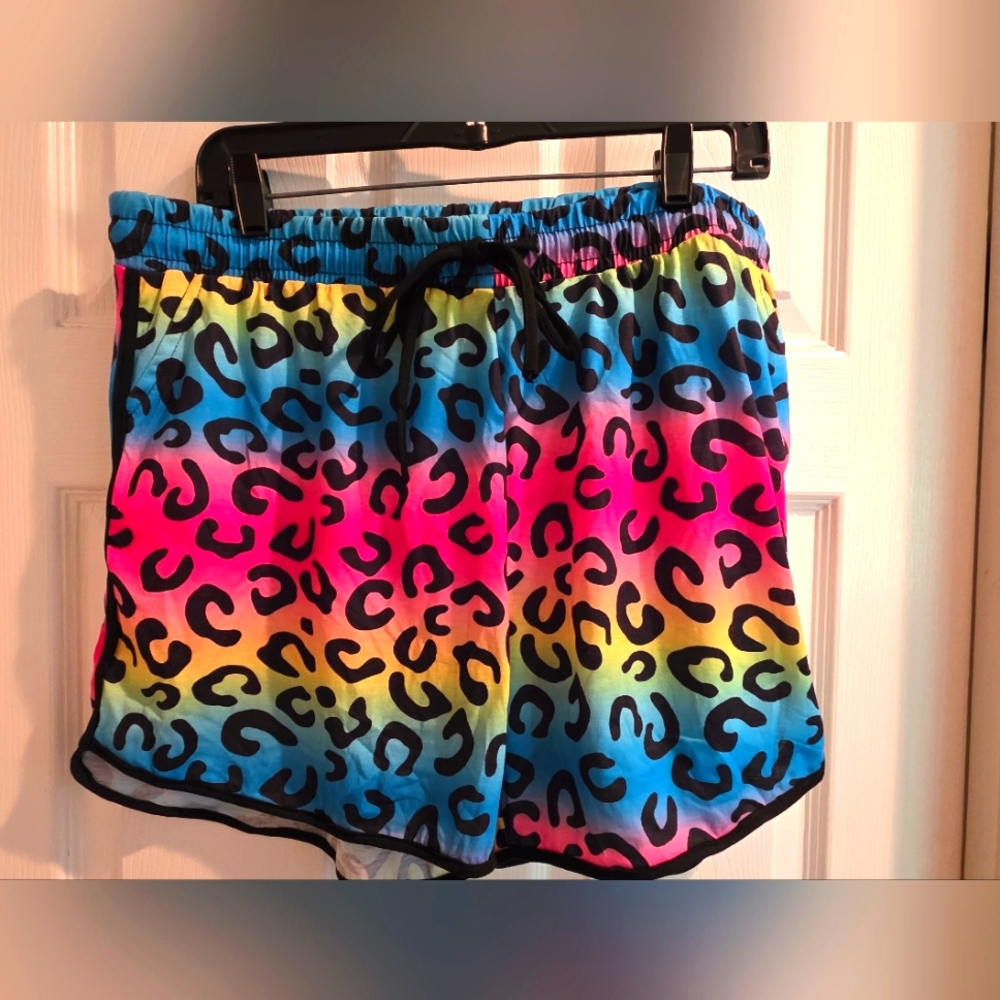 Southern Stitch Colorful Leopard Print Women's Shorts XXXL (3X)